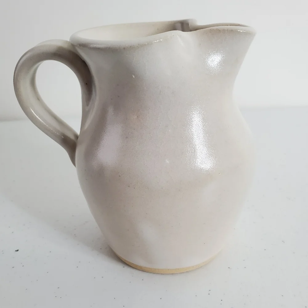 Vintage Dover Pottery Pitcher Artist Signed DBG 1984 Floral Butterfly Vase‎